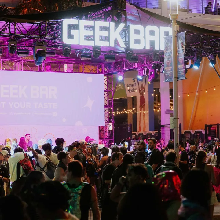 Comunidad Geek Bar en evento